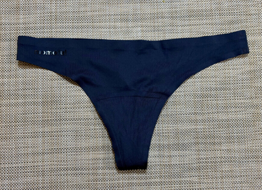 モモフルおりもの吸水ショーツTバック